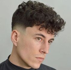 Hairstyle For Curly Hair, Quiff Haircut, The Quiff, Oc Challenge, Quiff Hairstyles, Male Oc, Mens Haircuts, Taper Fade, Medium Cut