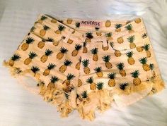 . Pineapple Outfit, Pineapple Fashion, Pineapple Princess, Pineapple Theme, All Jeans, Shorts Style, Pineapple Print