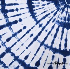 a blue and white tie - dye pattern is shown