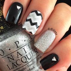 Chevron Nail Art, Black And White Nail, Chevron Nails, Pretty Nail Designs, White Nail, Silver Nails, Fabulous Nails, Cute Nail Designs