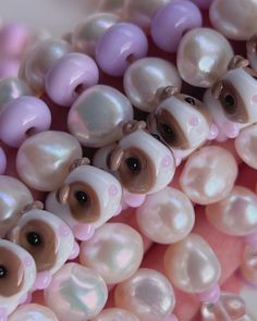 Our Baby Guinea pig bracelet orders all lined up and ready to head to their forever homes 🎀🫶🏻🧺 Each element of the finished piece is entirely handcrafted from start to finish, right here in our jewellery studio 💞😊 from the sculpting of the glass beads themselves in our glass studio, to the meticulous assembly in our jewellery studio, we are so proud of our process! 🫶🏻 Pig Bracelet, Baby Guinea Pigs, Jewellery Studio, Glass Studio, Jewelry Studio, All Things Cute, Guinea Pig, So Proud