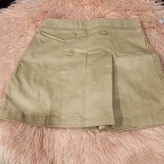 Brand New With Tag Old Navy Kahaki Skort Size Xl Elastic Waist Attached Shorts Front Pleat Flat Back Preppy Spring Bottoms For School, Preppy School Bottoms For Spring, Preppy Spring School Bottoms, Cotton School Uniform Bottoms Short Length, Cotton School Uniform Bottoms In Short Length, Cotton School Uniform Bottoms, Spring School Uniform Cotton Bottoms, Beige Cotton School Bottoms, Beige Cotton Bottoms For School