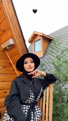 Stylish Hijab, Muslim Fashion Hijab Outfits, Head Scarf Styles, Blazer Jackets For Women, Hijabi Style, Boys Long Hairstyles, Casual Hijab Outfit, Muslim Fashion Hijab, Hijab Fashion Inspiration