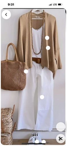 Stylish Outfits For Women Over 50, Over 60 Fashion, Stylish Summer Outfits, 60 Fashion, Hiking Outfit, Fashion Over 50