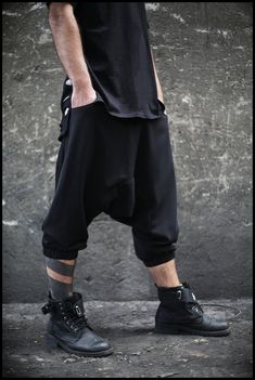 Black loose pants with 2 pockets on the side. Quality georgette fabric made with highly twisted yarns. Also cotton fabric is an option. Techwear Harem Pants, Baggy Techwear Harem Pants, Baggy Parachute Pants For Alternative Fashion, Black Harem Pants With Cargo Pockets For Streetwear, Black Cargo Pocket Harem Pants For Streetwear, Baggy Alternative Parachute Pants, Black Harem Pants With Cargo Pockets And Loose Fit, Black Harem Pants Lagenlook Style, Black Harem Pants In Lagenlook Style