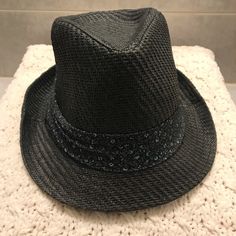 Nwt Hat! Floral Detailing Black Straw Hat For Spring Festival, Casual Black Fedora For Festivals, Black Straw Hat With Short Brim For Festival, Casual Brimmed Sun Hat For Party, Casual Straw Hat With Curved Brim For Party, Casual Curved Brim Straw Hat For Party, Black Short Brim Sun Hat For Party, Black Summer Fedora For Party, Black Fedora For Summer Party