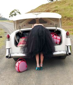 looking for something Rodney Smith, Pink Luggage, Look Retro, Old Car, Vintage Love, Retro Stil, Petticoat, Style Retro, Concept Store