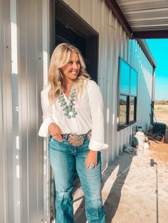 Western Spring 2024 Fashion Trends, Cowgirl Work Outfit, Dressy Western Outfits Women Classy, Southwest Outfits Women, Western Jacket Outfit, Western Outfits Women Spring, Western Plus Size Outfits, Women’s Western Fashion, Stock Show Outfits