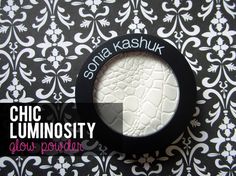 Sonia Kashuk Chic Luminosity Glow Powder review Sonia Kashuk, Makeup And Beauty Blog, Beauty Trends, Pretty Face, Beauty Blog, Makeup Bag, Makeup, Hair, Beauty