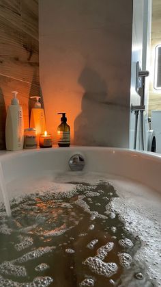 #selfcare #selfcareroutine #selflove Fall Bath Aesthetic, Bath Self Care Aesthetic, Bath Ritual Aesthetic, Self Care Fall Aesthetic, Aesthetic Bath Routine, Selfcare Bath Aesthetic, Calming Images