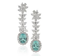 Paraiba tourmaline is the bomb!  18K white gold earrings featuring Paraiba Tourmalines (12.07 ctw.) accented with Diamonds (10.62 ctw.). Mint Jewelry, Titanic Jewelry, Sweet Jewelry, Women Jewellery, Gem Diamonds, 2016 Summer, Paraiba Tourmaline, Tourmaline Jewelry, White Gold Earrings