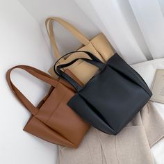 Shape: Casual TotePlace Of Origin: GUANG DONG ProvinceHandbags Type: Shoulder BagsTypes of bags: Shoulder & HandbagsOrigin: CN(Origin)Main Material: PUClosure Type: zipperHardness: SOFTStyle: FashionOccasion: VersatileGender: WOMENPattern Type: SolidNumber of Handles/Straps: TwoInterior: No PocketItem Type: Handbags Y2k Handbag, Types Of Handbags, Tas Bahu, Hand Bags For Women, Casual Tote Bag, Travel Tote Bag, Lv Handbags, Casual Tote, Shopper Bag