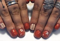 Rustic Fall Nails, Western Toenails, Red Boho Nails, Fall Gel Mani, Southwest Nails, Western Themed Nails, Nail Designs For October, Western Nails Country