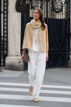 Viktoria Beckham, Woman Clothes, Over 50 Womens Fashion, Loose Pants, Casual Summer Outfits, Fall 2024, Casual Style