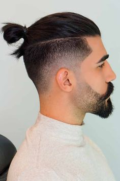 Mens Long Hair Undercut, Mens Ponytail Hairstyles, Long Hair Fade, Low Taper Fade Haircut, Drop Fade Haircut, Undercut Long Hair, Drop Fade