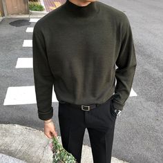 fb-feed Kenma Hair, Comfortable Sweater, High Neck Sweater, Bottoming Shirt, Men Fashion Casual Outfits, Warm Sweaters, Cargo Pants Men, Winter Sweaters, Mens Streetwear