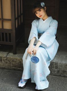 ❤ice blue flower yukata❤︎ Elegant Blue Floral Print Kimono, Traditional Blue Floral Print Kimono, Traditional Blue Floral Kimono, Blue Kimono For Spring Tea Ceremony, Blue Kimono With Kimono Sleeves For Tea Ceremony, Traditional Blue Kimono For Tea Ceremony, Cherry Blossom Season, Japanese Kimono, Blue Flower