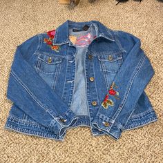 New With Tags, No Flaws. Size Small. See Photos For Measurements. Bundle 2 Or More Items And Save 30% Denim Blue Long Sleeve Outerwear With Floral Embroidery, Fitted Blue Denim Jacket With Floral Embroidery, Denim Blue Outerwear With Floral Embroidery, Medium Wash Denim Jacket With Floral Embroidery, Trucker Jacket Women, Fur Lined Denim Jacket, Denim Blue Floral Embroidered Outerwear, Frayed Denim Jacket, Dark Denim Jacket