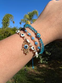 Evil Eye 🧿 Beaded Bracelet In many cultures, it is believed that evil eye bracelets protect against misfortune, evil looks and negative energy. Wear your bracelet for good luck and protection. ✨ Evil Eye Jewelry Bracelet, Light Blue Evil Eye, Mexican Bracelets, Blue Evil Eye Bracelet, Girly Bracelets, Fork Jewelry, Gifts Best Friend, Micro Mosaic Jewelry, Eye Bracelets