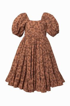 The dress of the season...our Mini Coco Dress in Brown Floral! This girl's dress features a knee-length skirt and 3/4 puff sleeves, perfect for any occasion. The beautiful brown floral print adds a touch of elegance and charm. Don't miss out on this must-have piece for your little's fall wardrobe! Ivy City Co, Thanksgiving Dress, Brown Floral Print, Girls Holiday Dresses, White Dress Party, Holiday Party Dresses, Brown Floral, Everyday Dresses, Girls Rompers