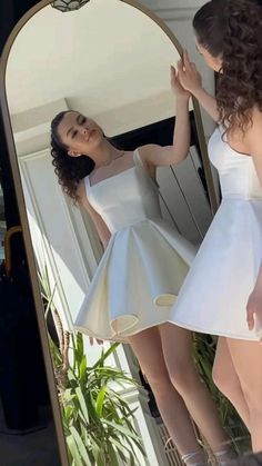 Hot Prom Dress, Gaun Fashion, White Homecoming Dresses, White Dress Party, Elegante Casual, Glam Dresses, Homecoming Dresses Short, Hoco Dresses, Prom Dresses Blue