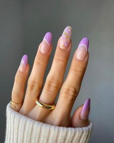 50+ Cute Mother’s Day Nail Art Design Ideas; purple nails! This includes mothers day nails ideas, mothers day nails acrylic, mothers day nails ideas acrylic, mothers day nails 2023, mothers day nails ideas 2023, mothers day nails ideas short & more! This also includes mothers day nails ideas gel, mother's day nails designs, mother's day nails designs mom, mother's day nails designs ideas, mothers day nail colors, mothers day nail designs & more #mothersdaynails #mothersdaynailsideas Nail Polish Colors Summer, Cute Pink Nails, Pastel Nails Designs, Lilac Nails, Easter Nail Designs, French Tip Nail Designs, Short Gel Nails, Lavender Nails, Cute Spring Nails