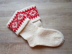 Socks size; EU;36-37; UK;3;5-4; US;4-4,5. Care;Recommended -hand wash at 30 degrees celsius! IF THIS ITEM IS NOT WHAT YOUR QUITE LOOKING FOR, DON'T WORRY! YOU CAN TAKE A LOOK AT OTHER THINGS IN MY SHOP! White Knitted Winter Socks, White Knitted Socks For Winter, Knitted Socks For Winter Gifts, Hand Knitted Socks For Winter Gift, Winter Gift Hand Knitted Socks, Handmade White Socks As Gift, Handmade White Socks For Gifts, Handmade White Socks For Gift, Woolen Socks