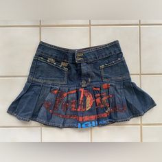 Von Dutch | Skirts | Vintage Von Dutch Mini Skirt | Poshmark Von Dutch Skirt, Von Dutch Outfit, Skirts Vintage, Dutch Blue, Dutch Women, Mini Pleated Skirt, Micro Skirt, Skirt Y2k, Von Dutch