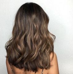 Medium Balayage, Coffee Brown Hair, Underlights Hair, Trendy Hair Color, Hair Color Highlights, Hair Brown