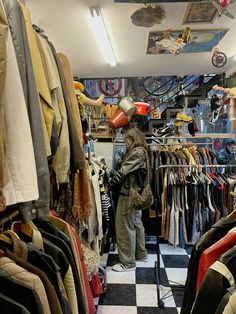 Nyc Thrift Store Aesthetic, Thrifting In Nyc, Lots Of Clothes Aesthetic, Thrifting With Friends, Thrift Stores Aesthetic, Vintage Thrift Store Aesthetic, Clothes Shopping Aesthetic, Nyc Thrifting, Thrifting Aesthetic Outfits