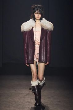 2020s Fashion, Fashion Runway Show, Colour Combinations Fashion, Outerwear Trends, Color Trends Fashion, Copenhagen Fashion Week, Fashion Collage, Outfit Winter