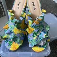 Women’s Heels Size 7. New Multicolor Slip-on Heels For Spring, Yellow Pointed Toe Sandals For Spring, Spring Yellow Pointed Toe Sandals, Casual Floral Print Heels For Spring, Casual Yellow Sandals With Pointed Toe, Casual Yellow Pointed Toe Sandals, Casual Floral Print Heels With Round Toe, Yellow Synthetic Slip-on Heels, Casual Wedge Heels With Floral Print