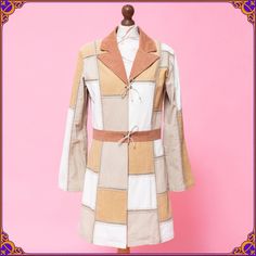 Amazing vintage 70s colorful patchwork vegan coat. Size M ⫸ Super rare and beautiful ❀ ⫸ Condition: Excellent vintage condition, absolutely flawless      Please see the pictures ❀ It's really amazing! . Please see the pictures. ♡ Don't hesitate to contact me       if you would like to see more  pictures or have any       questions. ⫸ Amazing patchwork design ⫸ 🌸100% VEGAN 🌸 ⫸ unlined ⫸ Fabric: shell- cotton  ⫸ Ultra soft and cozy ⫸ Specialist Dry Clean ONLY ⫸ We're open to reasonable offers ♡ Retro Patchwork Outerwear For Spring, Fitted Beige Patchwork Outerwear, Vintage Floral Patchwork Outerwear For Fall, Retro Brown Patchwork Outerwear, Retro Beige Patchwork Outerwear, Beige Retro Patchwork Outerwear, Hippie Spring Outerwear With Patchwork, 70s Corduroy, 70s Patchwork