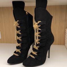 Giuseppe Zanotti Zadina Suede Gold Over The Knee Boots . Authentic 1000% Gorgeous All I Can Say. Pre- Loved In Excellent Condition Come Inside The Original Box. No Signs Of Wear Except The Sole Of The Boots . Photos Included . No Longer Able To Wear Certain Heels, Time For Them To Shine . Purchases Of $500 Or Higher Will Be Authenticated By Poshmark Elegant Gold Boots With Metal Feet, Trendy Party Boots With Chain Detail, Trendy Chain Boots For Party, Formal High Heel Boots With Chain Strap, Evening High Heel Boots With Chain Strap, Chic Boots With Chain Strap For Night Out, Chic Chain Strap Boots For Night Out, Elegant Boots With Chain Strap For Night Out, Party Boots With Chain Detail