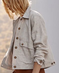 Oh, the places you'll go in this versatile boxy layer! We gave it the style of a jean jacket and the ease of our favorite linen, and finished it with a lightweight cotton voile lining for a touch of structure. Exclusive. Garment-washed for softness. Slight drop shoulders. Front button placket. Angled button flap pockets. Shacket Outfit Women, Linen Jackets Women, Jean Jacket Design, Shacket Outfit, Linen Outfit, High Waisted Jeans Vintage, Coat Women Fashion, Linen Jackets, Garnet Hill