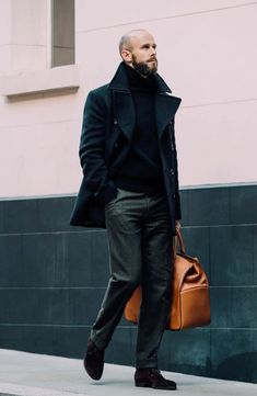 Peacoat Outfit Men, Peacoat Outfit, Money Clothing, Peacoat Men, Traditional Suit, Luxury Outerwear, Elegant Coats, British Outfits, Winter Outfits Men