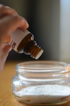 How about making your own air fresheners and avoid expensive unhealthy ones. Easy #diy description on how to make air diy air fresheners in minutes with essential oils. معطر جو, Organization Diy, Diy Cleaners, Cleaners Homemade, Diy Room, House Smells, Diy Household, Diy Makeup, Back To Nature