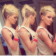 Girl Mohawk, Hair Tattoos, Sassy Hair, Haircut And Color