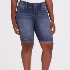 Mid Rise Bermuda Denim Shorts From Torrid, Super Stretch Size 28 Nwot Denim Bottoms With Built-in Shorts Mid-thigh Length, Mid-rise Bottoms With Built-in Shorts, Medium Wash Stretch Bottoms, Mid-thigh Length, Stretch Denim Mid-thigh Length Bottoms, Fitted Denim Shorts Mid-thigh Length, Fitted Denim Mid-thigh Length Bottoms, Casual Medium Wash Mid-thigh Jeans, Fitted Medium Wash Shorts, Mid-thigh Length, Blue Denim Mid-thigh Bottoms