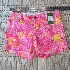 New With Tags Lilly Pulitzer Callahan Shorts Size 2. Pink Pout More Kinis In The Keys Pattern. Comes From A Smoke Free And Pet Free Home. Lilly Pulitzer Shorts, The Keys, Pink Yellow, Lilly Pulitzer, Size 2, Womens Shorts, Key, Pet, Tags