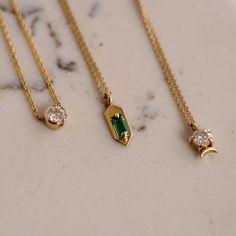 Stone Jewellery Designs, Emerald Set, Gold Pendent, Casual Luxe, Understated Style, Amulet Necklace, Claw Prong, Gold Alloys, Pendent Necklace