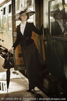 Edwardian Period Woman's Fashion. Train travel .© Steve Pete / arcangel-images.com Ticket To Ride, Orient Express, Woman's Fashion, Train Travel, Belle Epoque, A Train