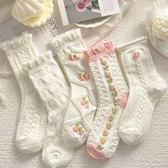 Flower Socks, Floral Socks, Ruffled Socks, 일본 패션, Lace Socks, Style Japonais, White Socks, Cute Socks, Patterned Socks