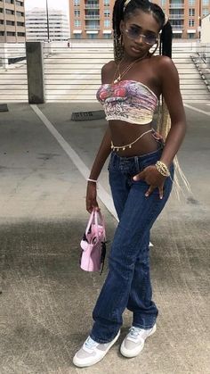 Clothes 90s Style Women, Who Is She Aesthetic Outfits, Y 2k Aesthetic, Summer Y2k Outfits Baddie, 2000s Outfit Black Women, Black Women Y2k Aesthetic, Black 2000s Outfits, Black Y2k Outfit Women, Black Y2k Fits