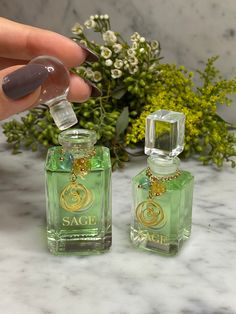 "I was a bit surprised to find out how much I loved this! It starts out very grassy and green then immediately morphs into a lush, mildly sweet floral with a just hint of sage. I find it to be perfect for the start of the autumn season but I'd probably even wear this all year long. Such an incredibly sexy scent." Sage Citrine Vanity Bottle by Sage, Pure Perfume Oil Egyptian Musk, Fragrance Lab, Petite Necklace, Pretty Perfume Bottles, Fragrances Perfume Woman, Perfume Collection Fragrance, Fresh Fragrance, Perfume Scents, Perfume Lover