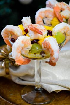 If you are looking for the perfect party appetizer, check out these Shrimp Appetizers for Parties. Shrimp seem fancy but are so easy to cook and when you make the portions smaller for an appetizer, they are affordable, even when serving a crowd. This list of shrimp appetizers has every option you need for the perfect party: hot, cold, shrimp cocktail, fried shrimp, shrimp skewers, baked shrimp, grilled shrimp and more. Click to get these 26 shrimp recipes for your next party. Champagne Recipe, Lucky Food, Fruit Salad Recipe, Marinated Shrimp, Shellfish Recipes, Fruit Salad Recipes, Easy Salad Recipes, Perfect Appetizers