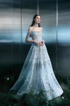 Charles - TheAtelier Goddess Core, Queen Of Dragons, Ralph Lauren Womens Clothing, Couture 2024, Sky Blue Dress, Wedding Dress Bustle, Bridal Party Gowns, Boutique Couture, The Atelier