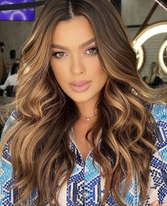 Balayage Hair Styles, Brown Hair With Highlights And Lowlights, Grey Hair Coverage, Red Balayage, Cabello Hair, Gorgeous Hair Color, Golden Red, Spring Hair Color, Brunette Balayage Hair