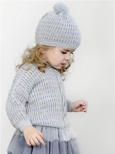 Design 4 ( .. ) Kids Knitting Patterns, Knit Baby Romper, Baby Boy Knitting, Alpaca Cardigan, Knitted Baby Cardigan, Knitting Blogs, Boys Knits, Crochet Blog