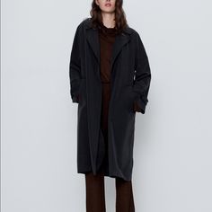 Classic, Relaxed Trend Coat.. Staple To Last Thru Many Trends And Seasons Zara Long Coat For Work, Zara Black Outerwear For Work, Flowy Trench Coat, Trend Coat, Coat Trends, Zara Jackets, Zara Black, Lapel Collar, Welt Pocket